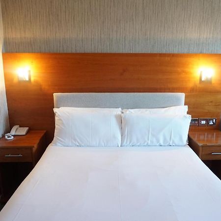 Sefton The Park Hotel מראה חיצוני תמונה